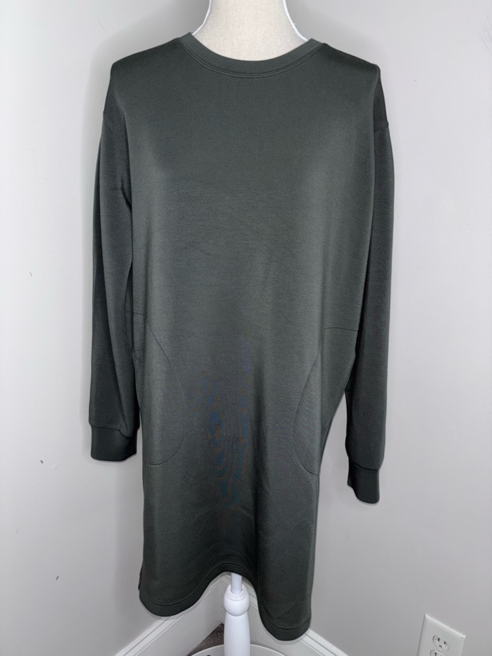 Spanx AirEssentials olive green long sleeve knit shift dress POCKETS Medium